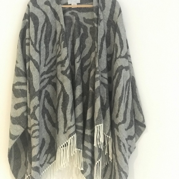 Zighilli wrap scarf - Picture 2 of 6